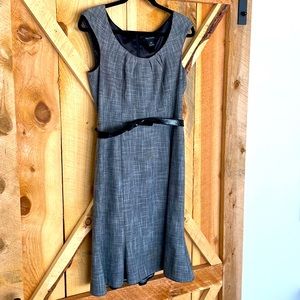 Like new- WHBM tailored black/white sleeveless dress. Size 10